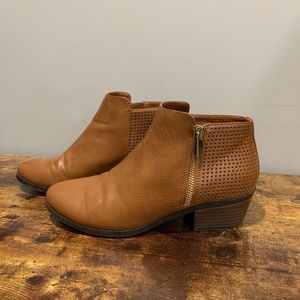 CALL IT SPRING Mitraria Ankle Booties